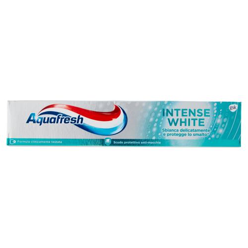 Aquafresh Dentifricio Sbiancante Intense White Rinforza lo Smalto e Alito Fresco 75 ml