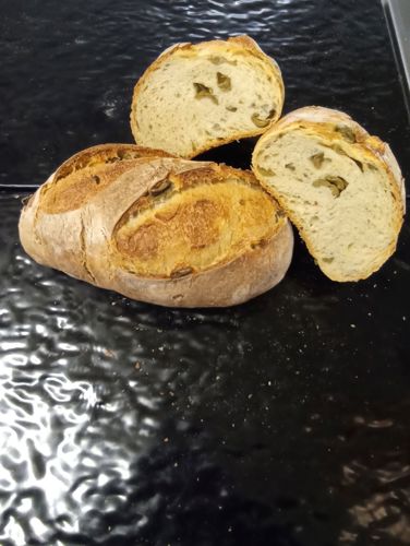 PANE CON OLIVE VERDI NP