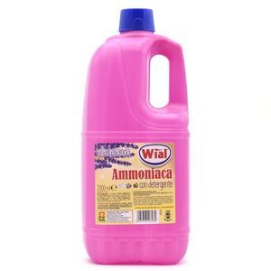 Ammoniaca con detergente alla lavanda